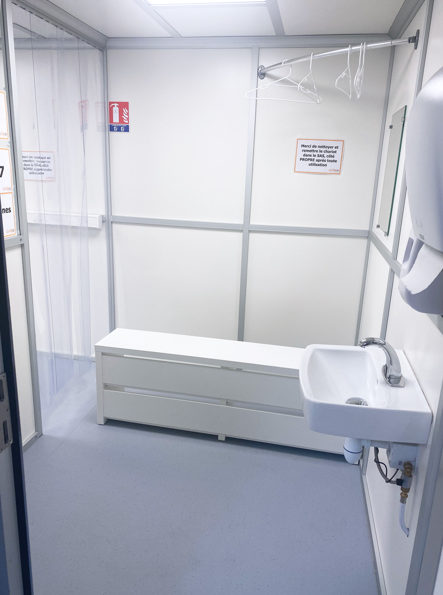 SAS de la salle blanche