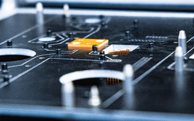 Test bench for an electronic circuit board in a medical device